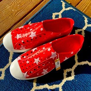 Native Jefferson Red Star Shoe